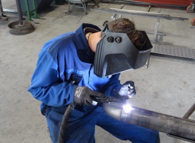 Doodt Met andere bands Imperialisme Lasbedrijf en lastechnieken: MIG, MAG, TIG en elektrode. Aluminium, staal, RVS. Doodt Met andere bands Imperialisme Lasbedrijf en lastechnieken: MIG, MAG, TIG en elektrode. Aluminium, staal, RVS.